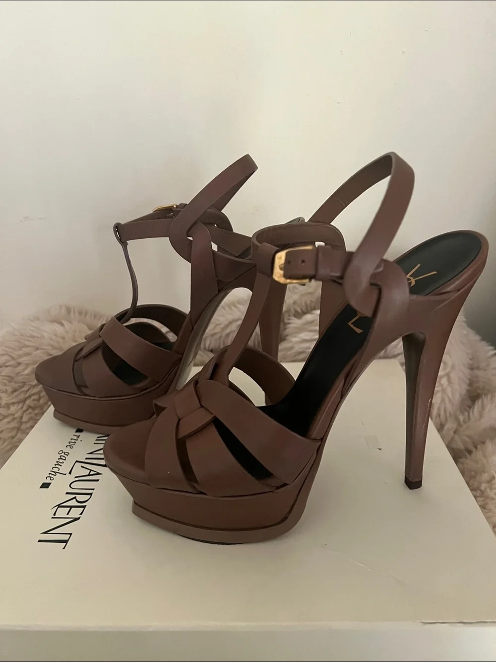 Yves Saint Laurent Brown Leather Knotted Platform Heels with Gold Logo - Picture 2 of 8